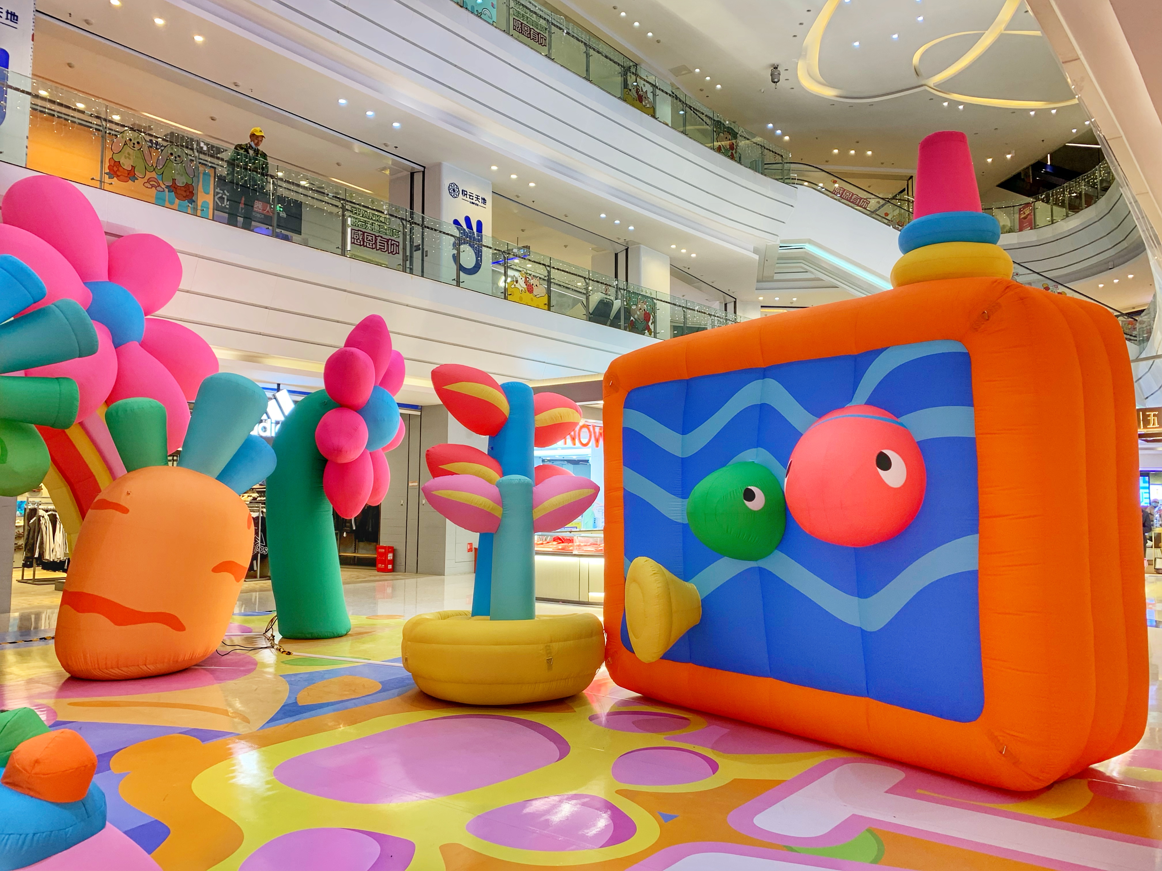 与喵的日子里 IP气模美陈装置展-23