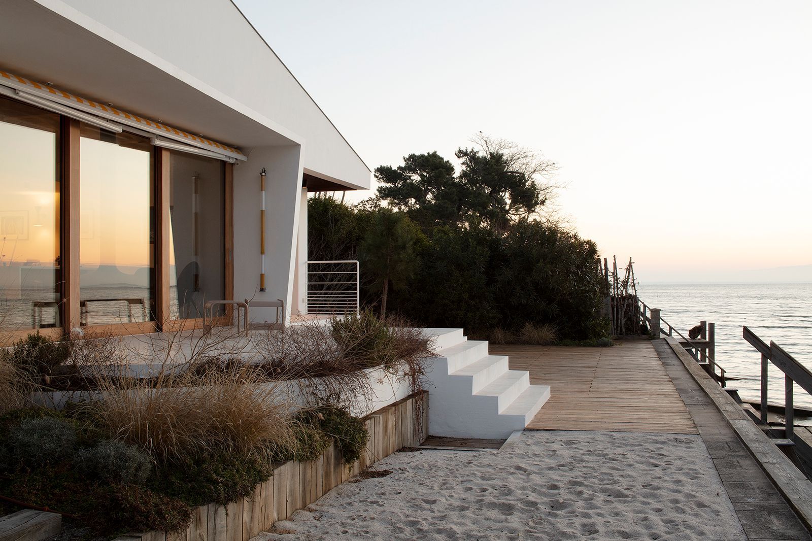 法国阿卡雄湾海边别墅丨Mardi Architecture-5