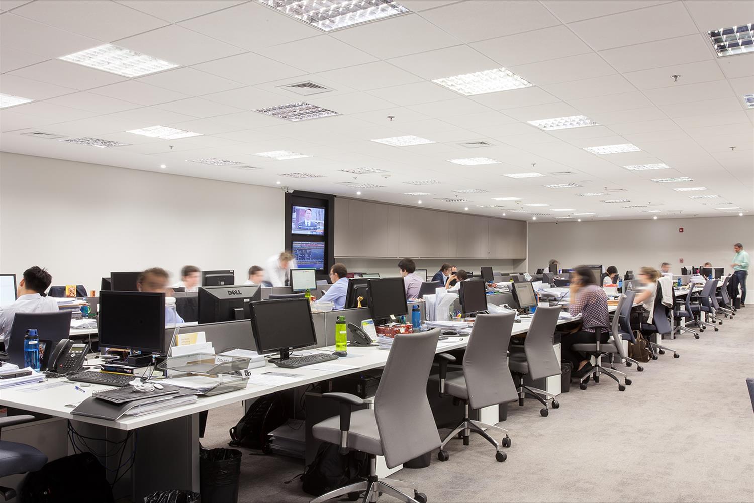 巴西 JK 办公室 | 打造舒适与私密的现代企业空间-13