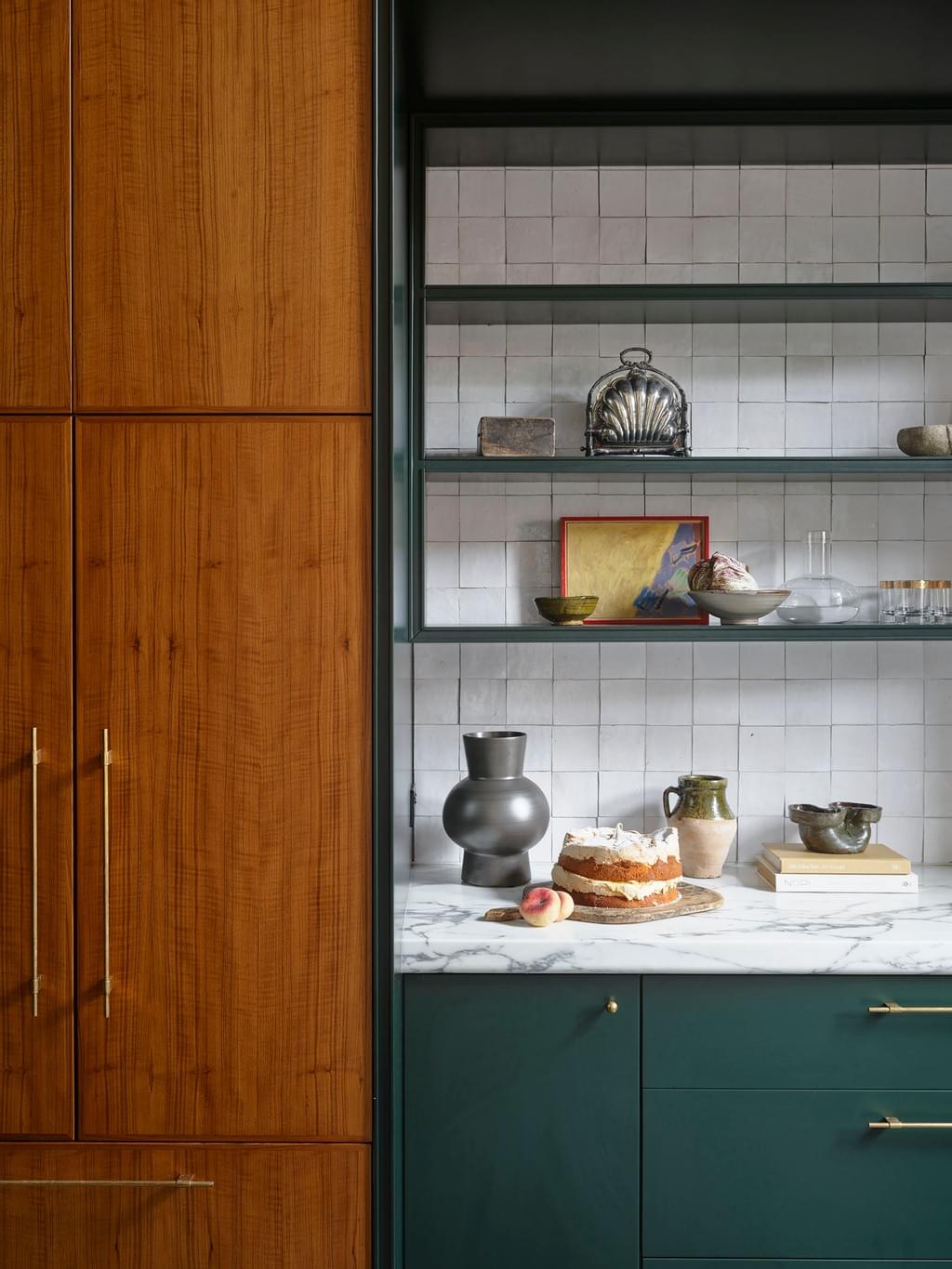 花园别墅；花园洋房；花园小屋（如果结合宽泛语境，Garden House可宽泛理解为与花园相关的房屋，三种表述较为常见 ，为满足结果唯一的要求，选有一定通用性的 ：）花园别墅 丨Arent&Pyke,Polly Harbison Design-18