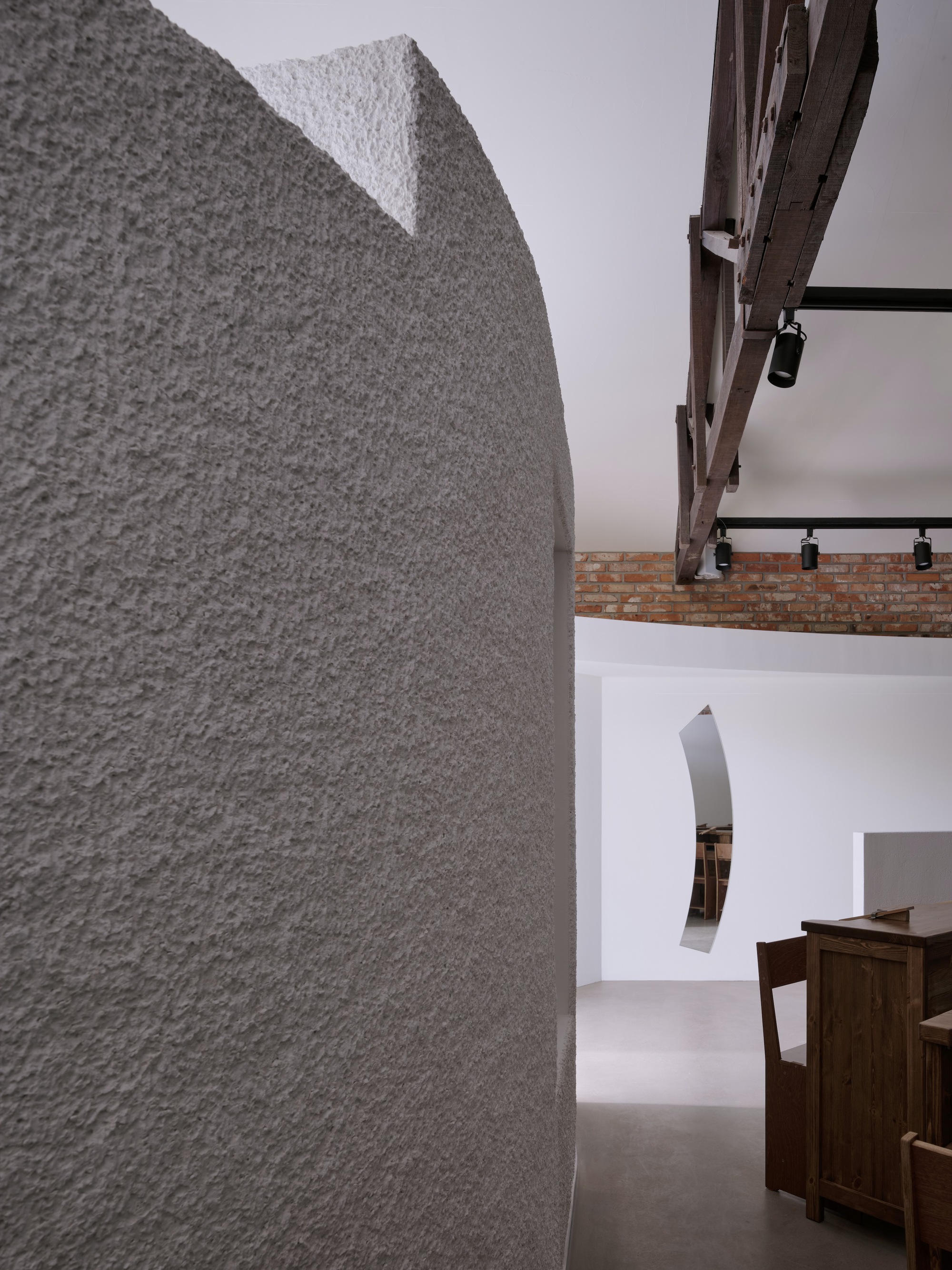 Atelier Hosoo 空间设计丨design by 83-27