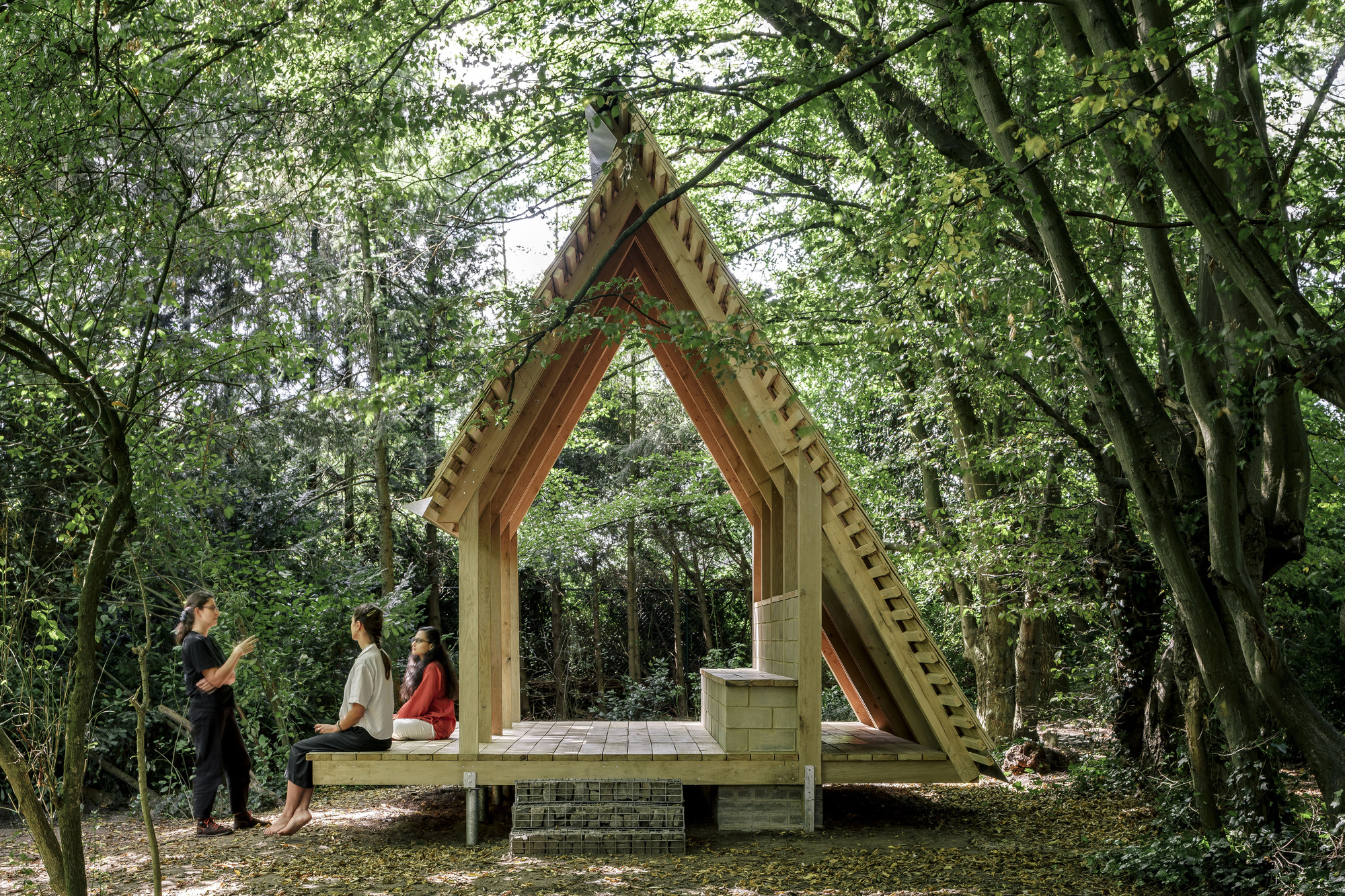 超越帕斯托里亭阁的建筑丨比利时-12