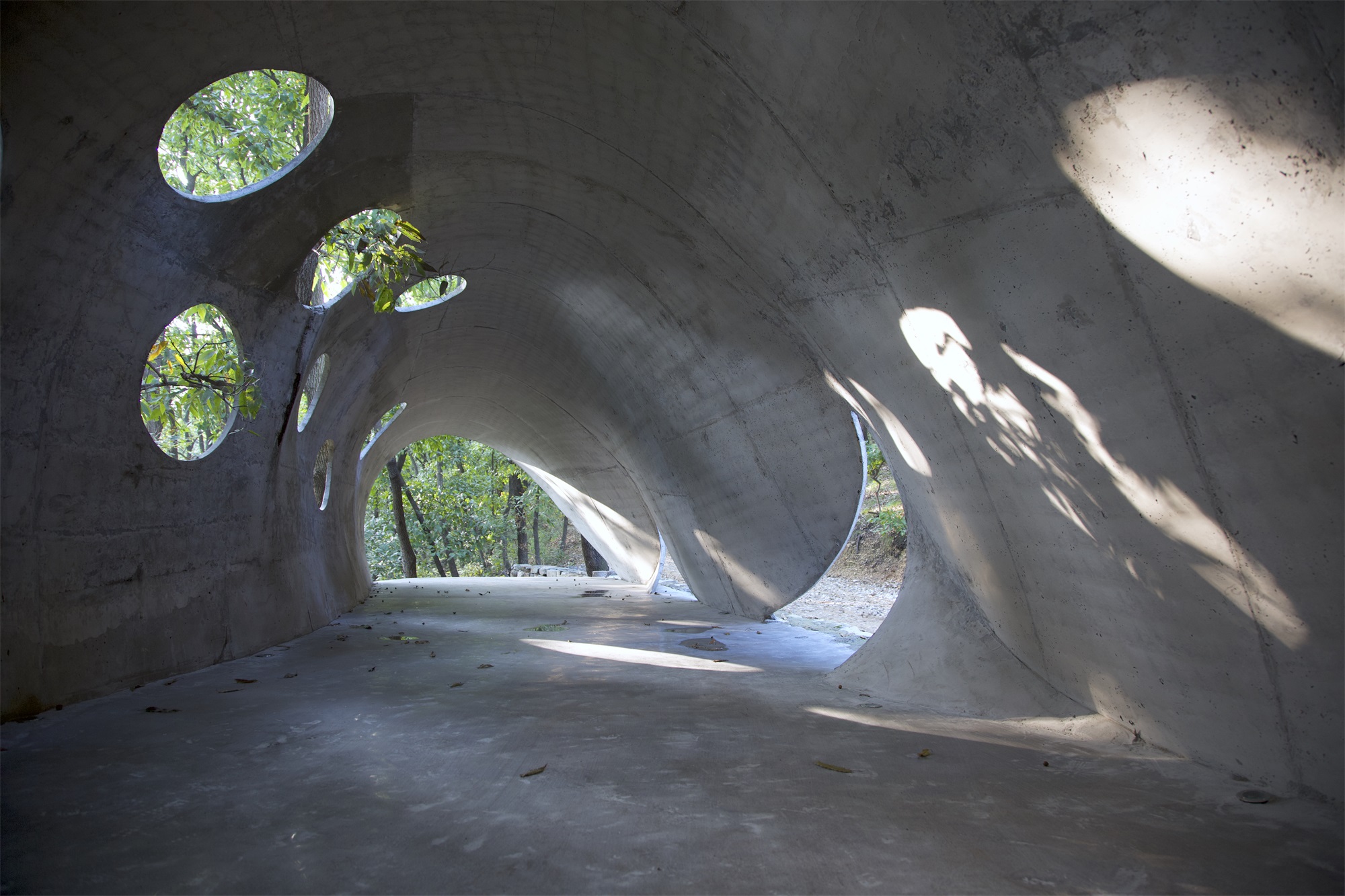 卧虎藏龙美术馆丨中国日照丨孔祥伟工作室-8