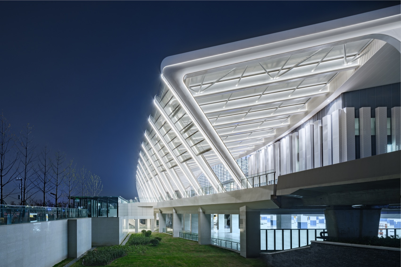 新建湖州至杭州西至杭黄高铁连接线湖州东站站房及相关工程丨中国湖州丨中南建筑设计院股份有限公司-30