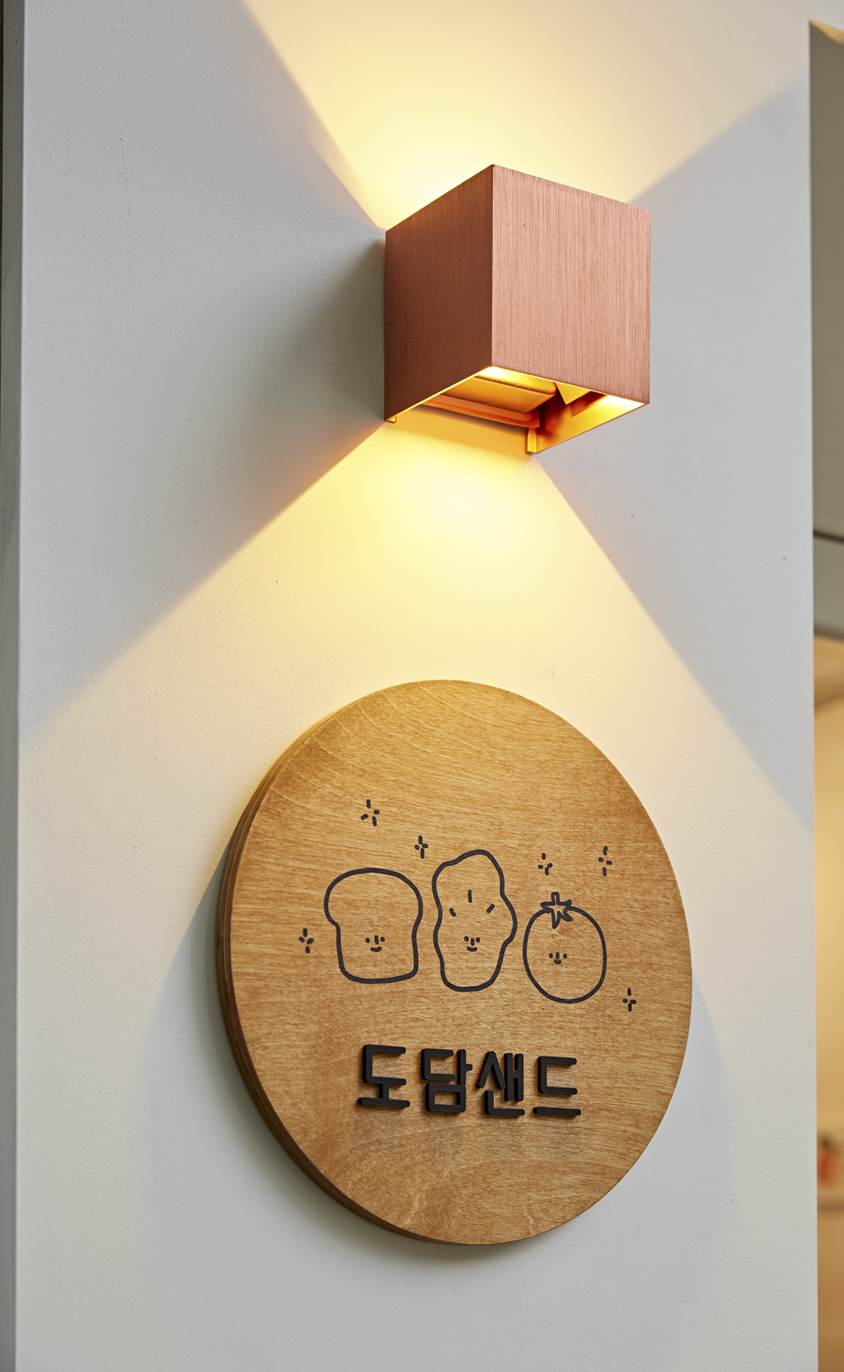 简约十坪咖啡厅，设计成本解析-13