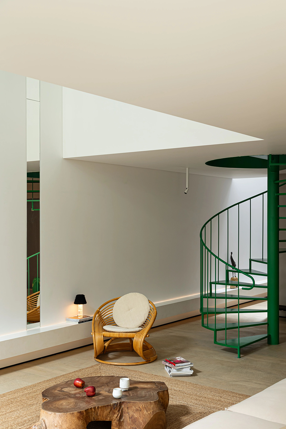 私宅丨400㎡诗意别墅：纯净如简，自然而然_20251021-66