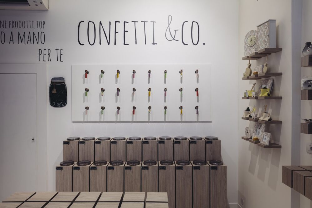 Dodici Dodici 食品精品店 | 现代简约风格打造美食空间-11