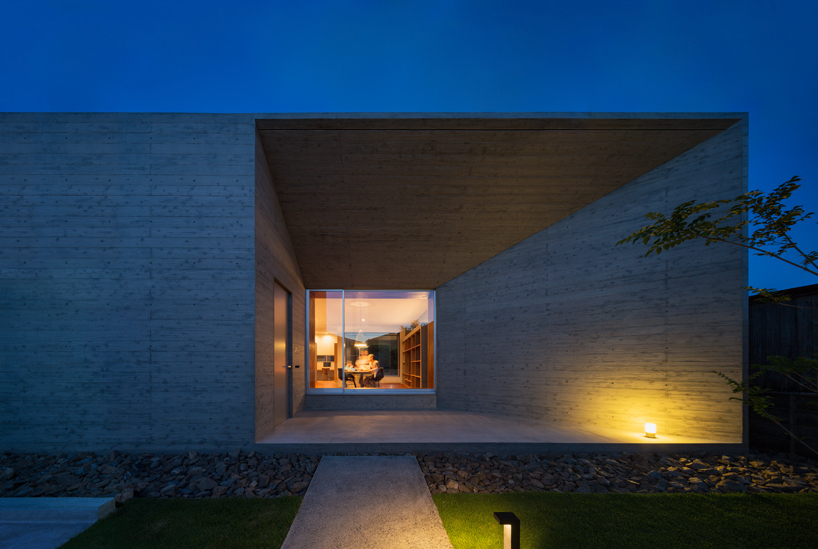 奄美大岛内凹式混凝土住宅丨日本丨松山建筑设计事务所-14