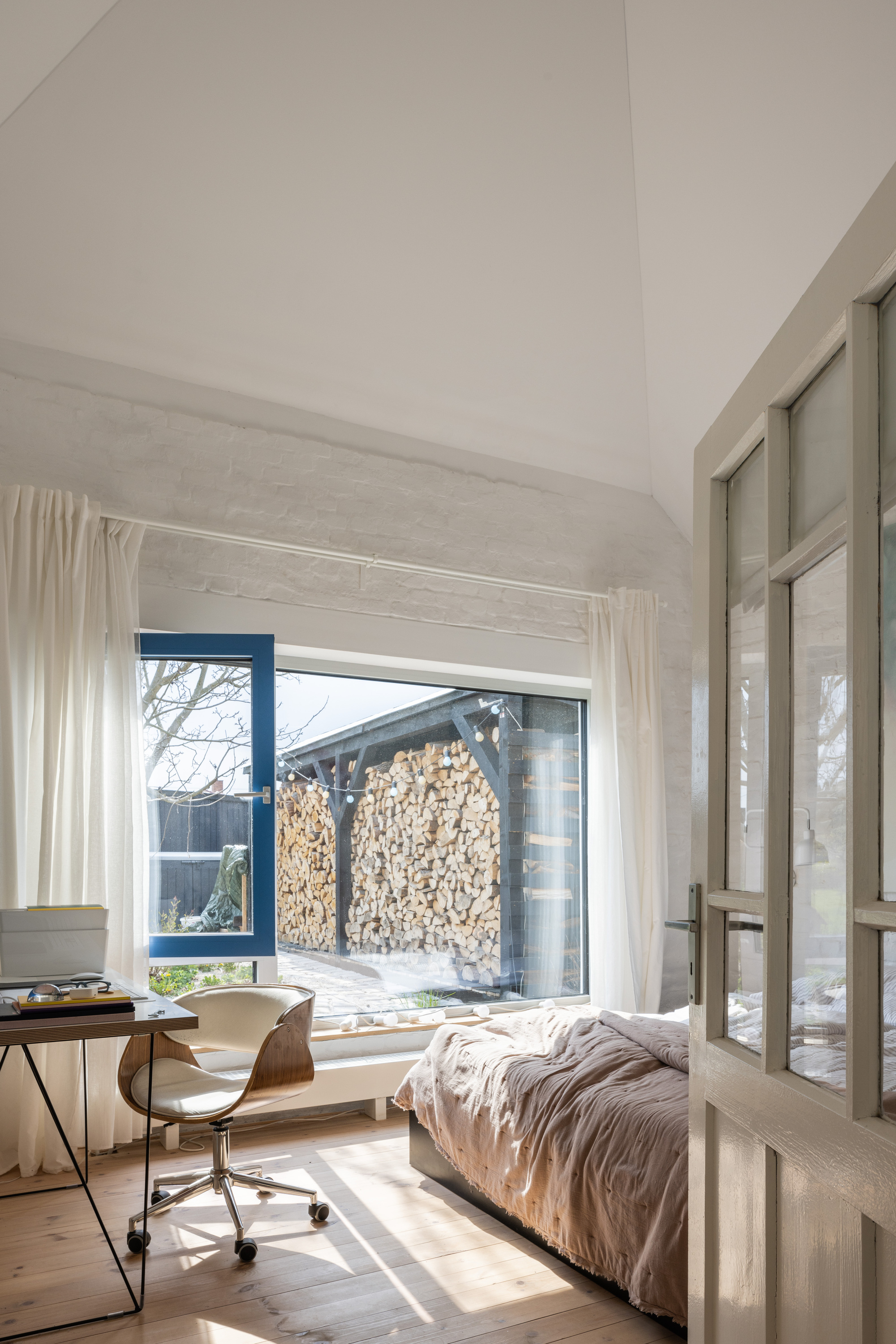 电影导演工作室丨benkobenkova-19