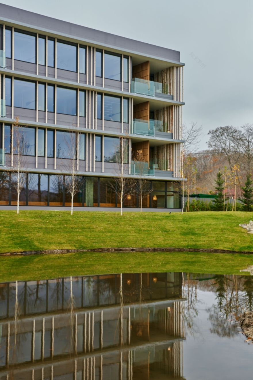 北海道白老町温泉酒店界波罗多丨中村拓志-27