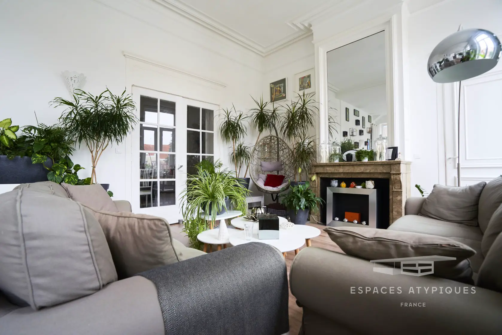 巴黎式公寓 | 绿意盎然的植物爱好者之家-1