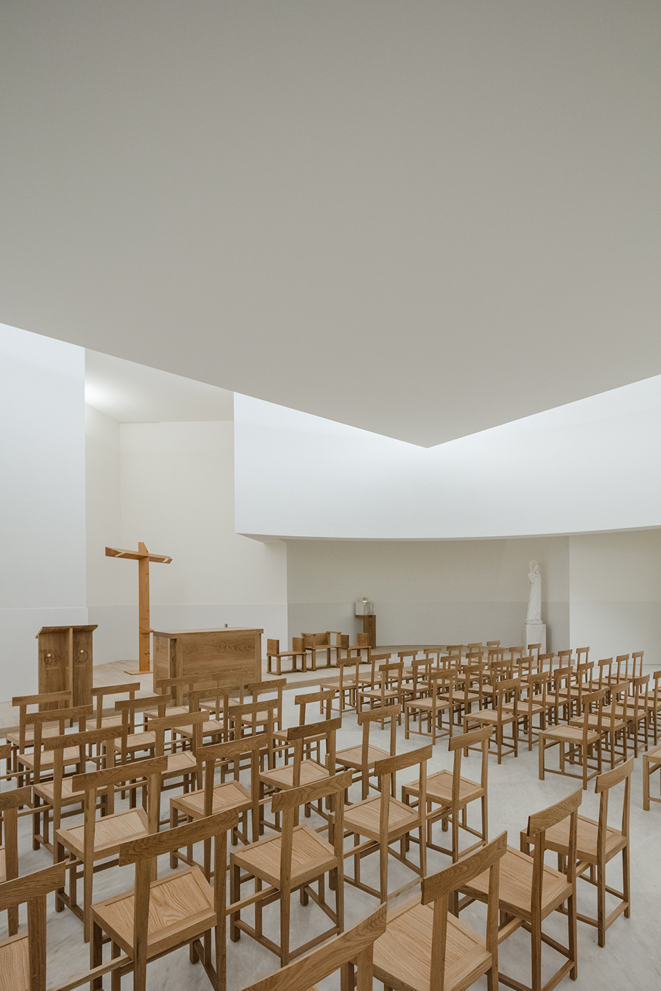 Saint-Jacques-de-la-Lande教堂,法国雷恩 / Álvaro Siza Vieira-160