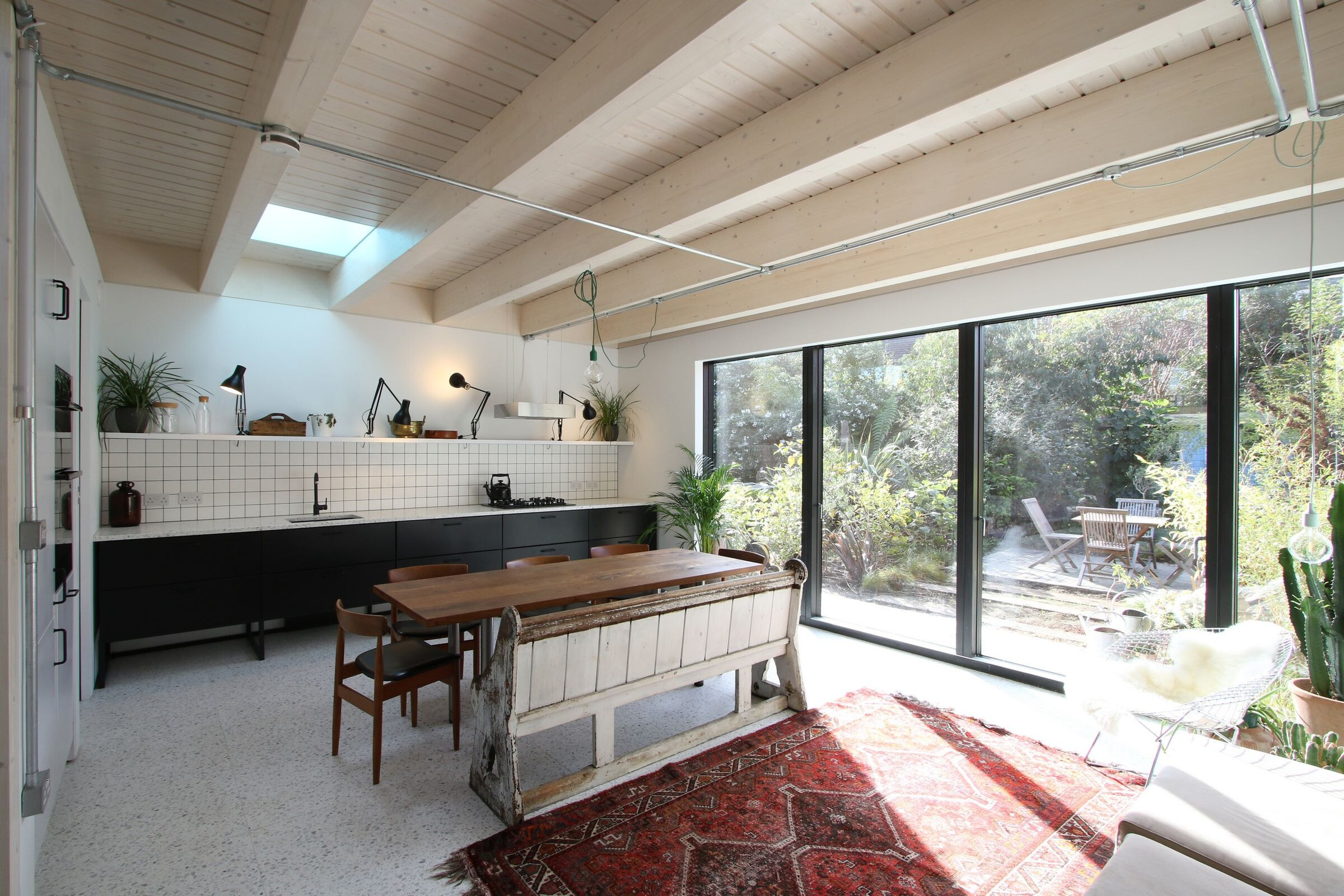 伦敦独特三角形住宅 | Studio BAM! 的简约实用设计-21