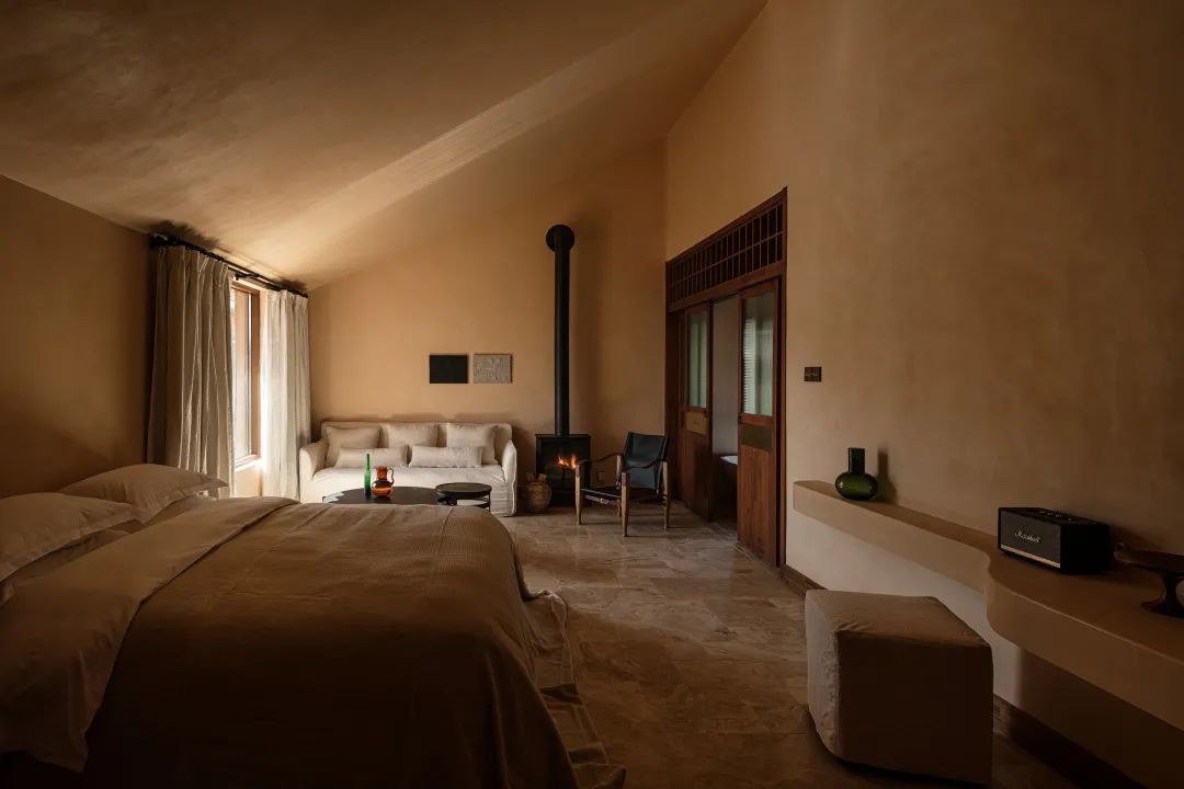 泸沽湖秋山酒店丨(YID)成都易禾上品室内装饰设计有限公司-85