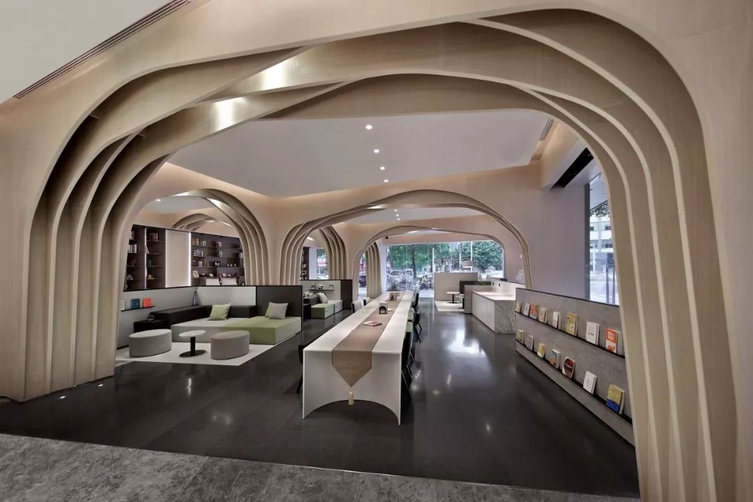 大堂也是艺廊-18