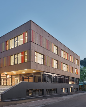 Hausach 小学和综合学校丨德国丨Schatzler Architekten
