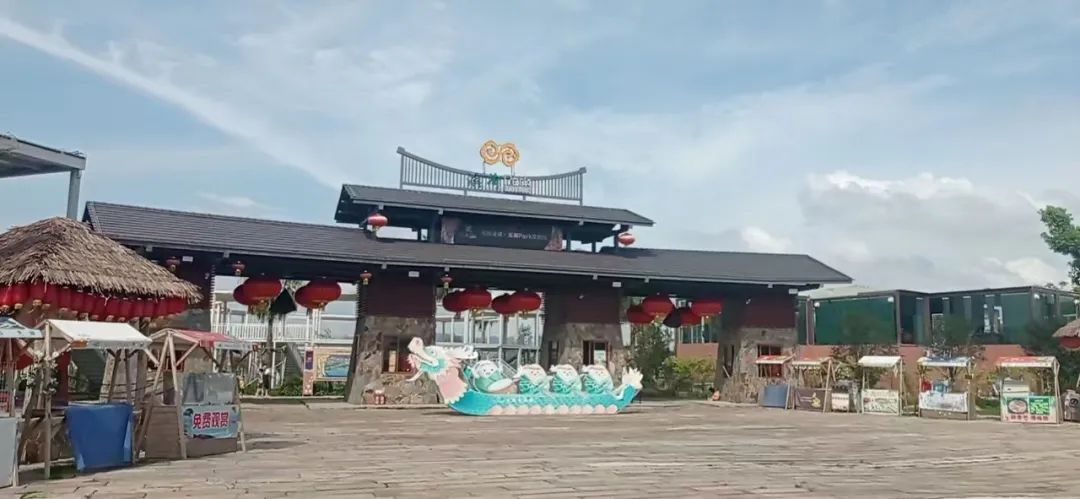 高明滨江PARK项目框架商业艺术展示丨中国佛山丨勾勾手设计网-11