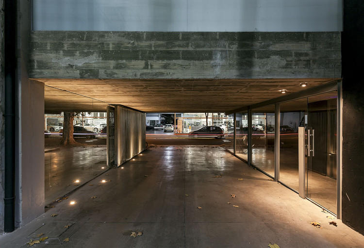 阿根廷罗萨里奥低密度社区公寓改造-17