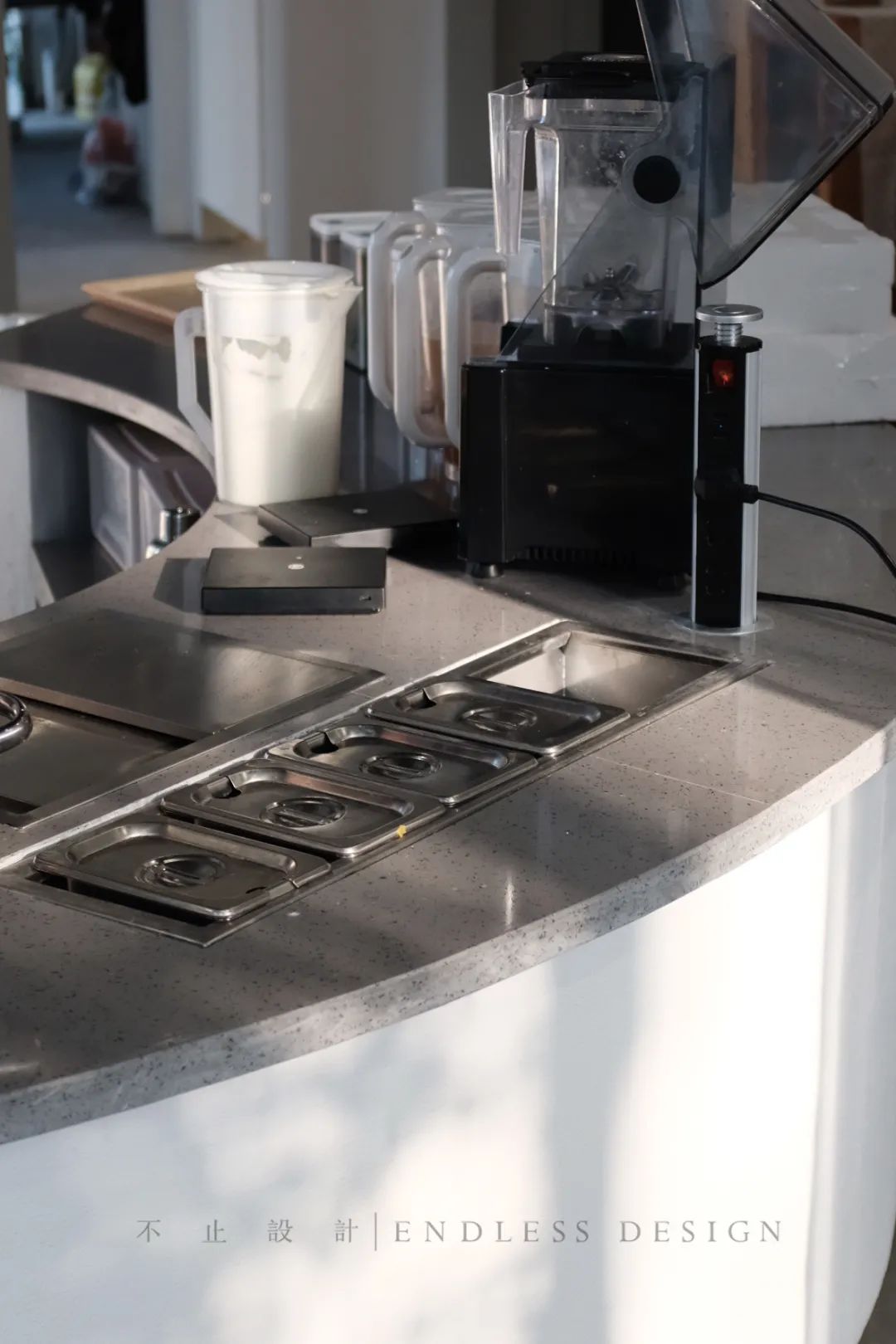 无尽设计·11 点咖啡馆-16