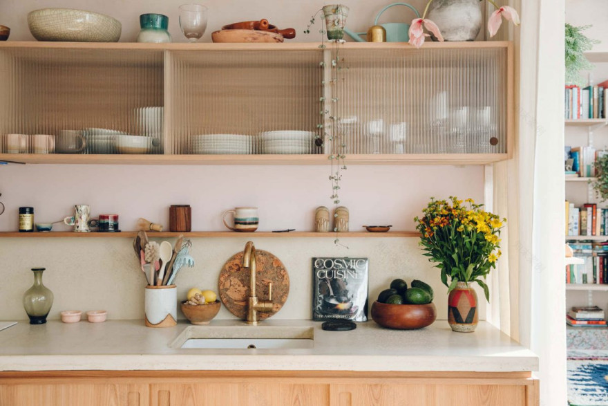 Verna Bentley & Louis Hagen Hall:Wilton Way-0