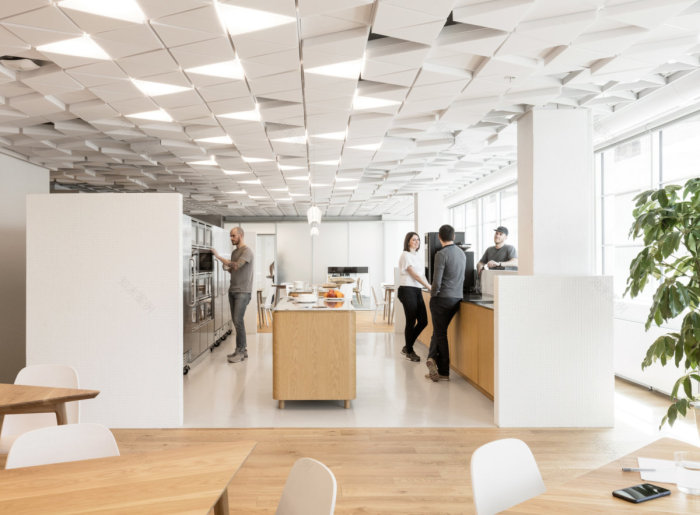 Eidos·Montréal 蒙特利尔办公室-15