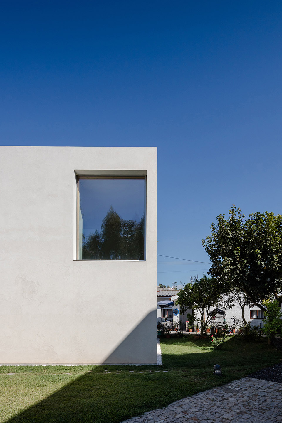 打造小成本居住空间 & MAMI 住宅，葡萄牙 / José Carlos Nunes de Oliveira-45