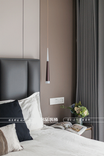 简约潮玩空间,金融精英的舒适浪漫之家丨铭品装饰-50