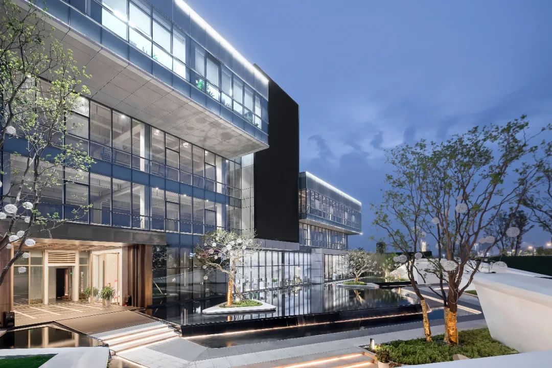 赣州嘉福新天地展示中心 | 水镜之上漂浮的原石-58