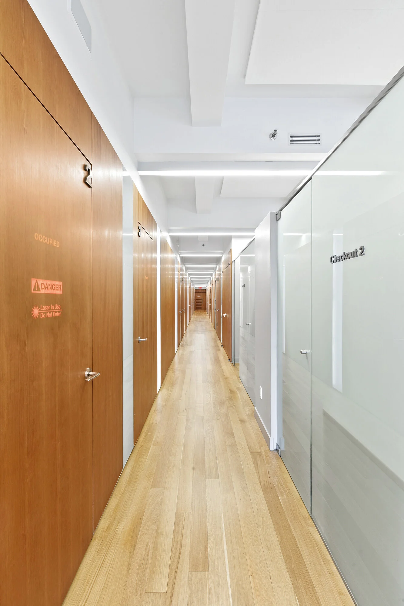 联合广场激光皮肤科诊所丨studio ai architects-7