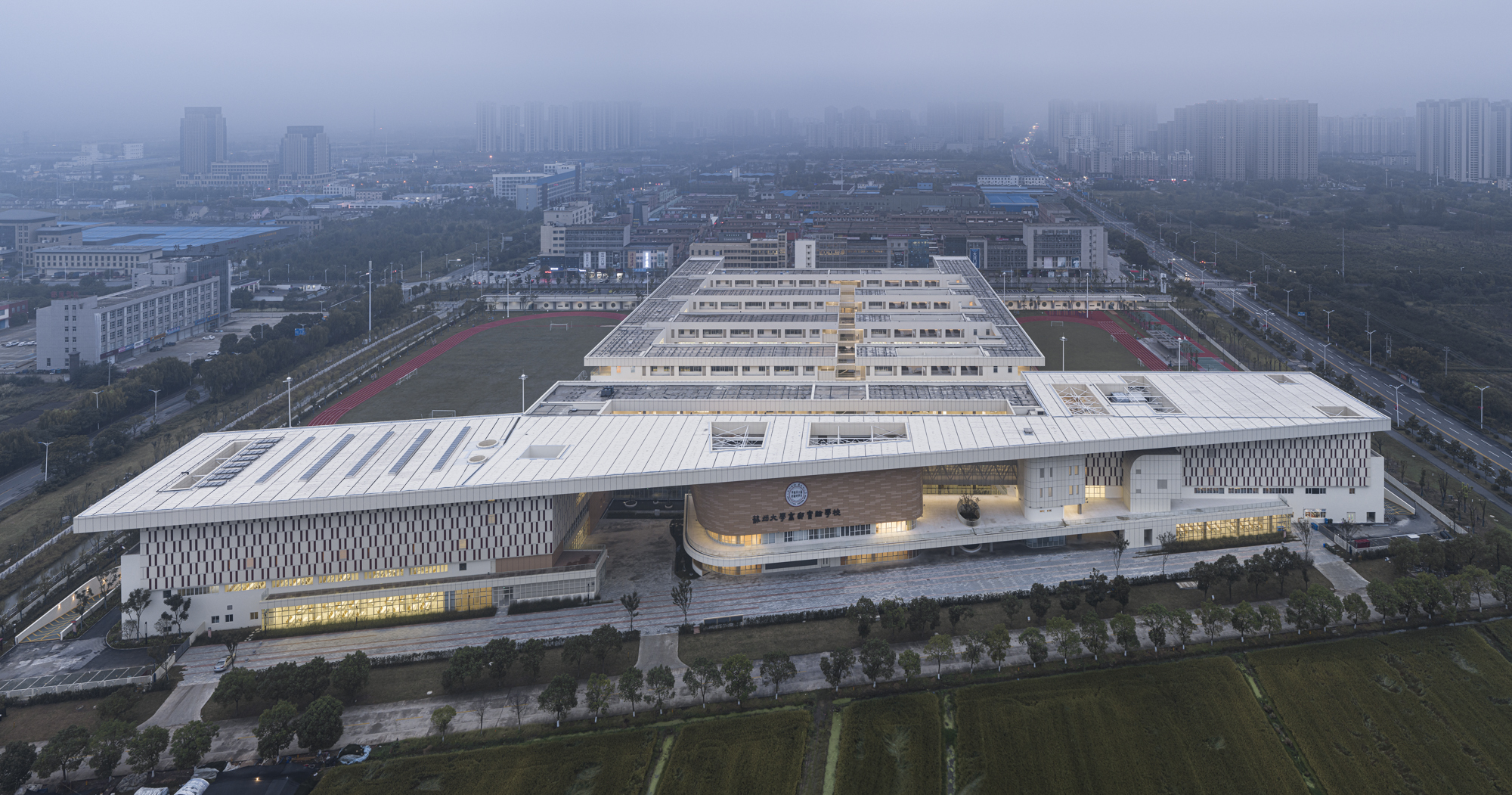Soochow University Gaoyou Experimental School / 9-Town Design Studio for Urban Architecture-12