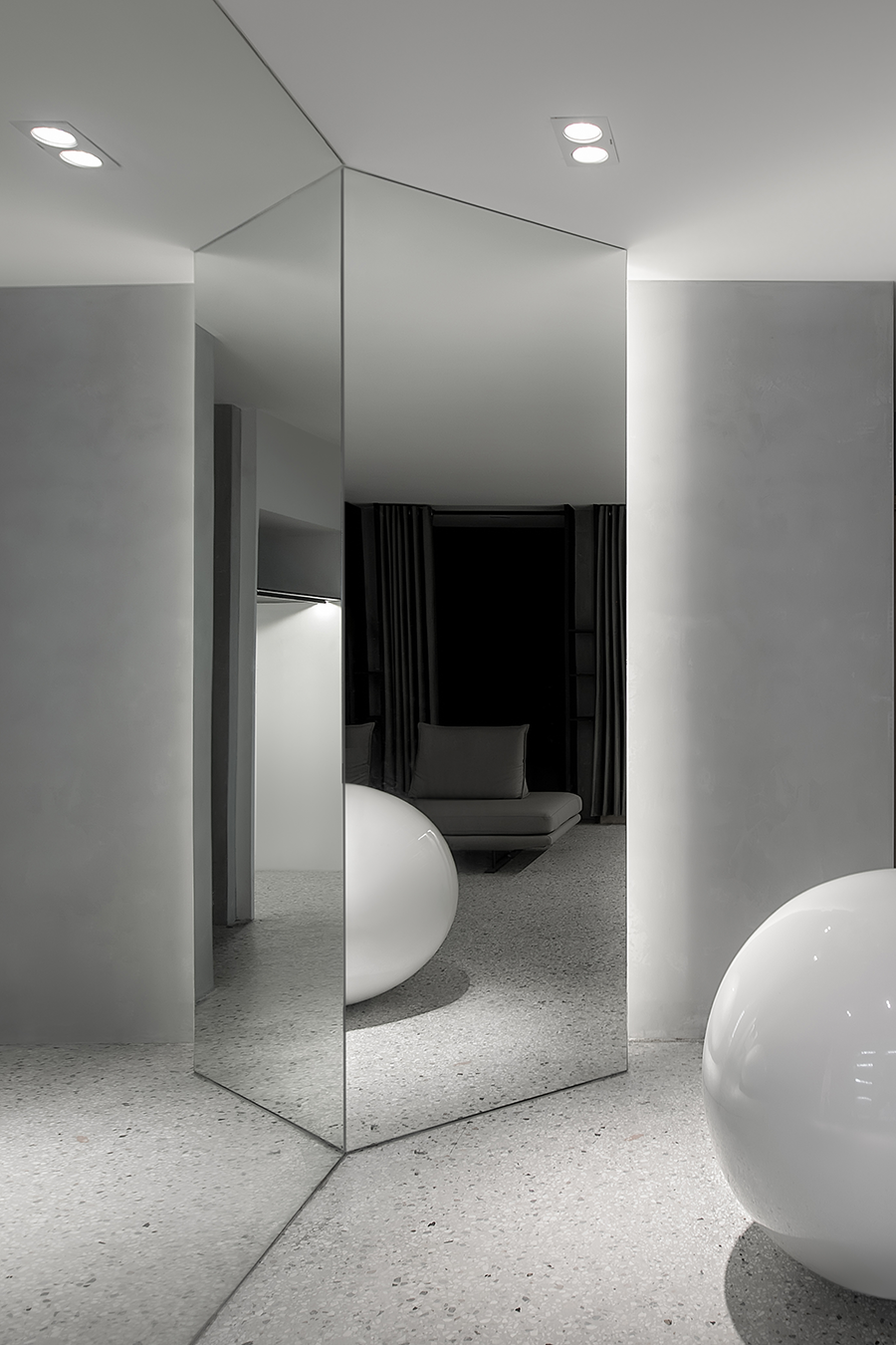 NOVO 服装店丨目后空间设计-41