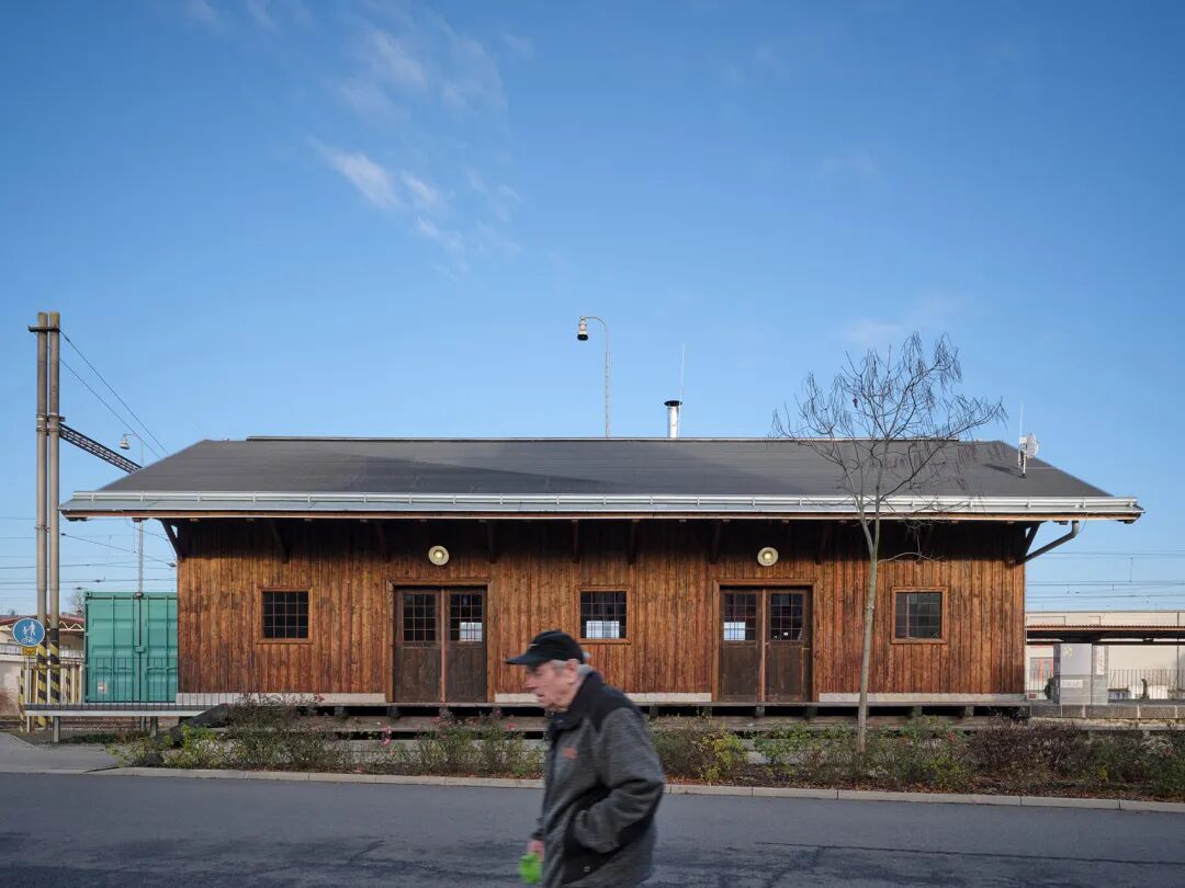 捷克Drevak旧转运站改造-52