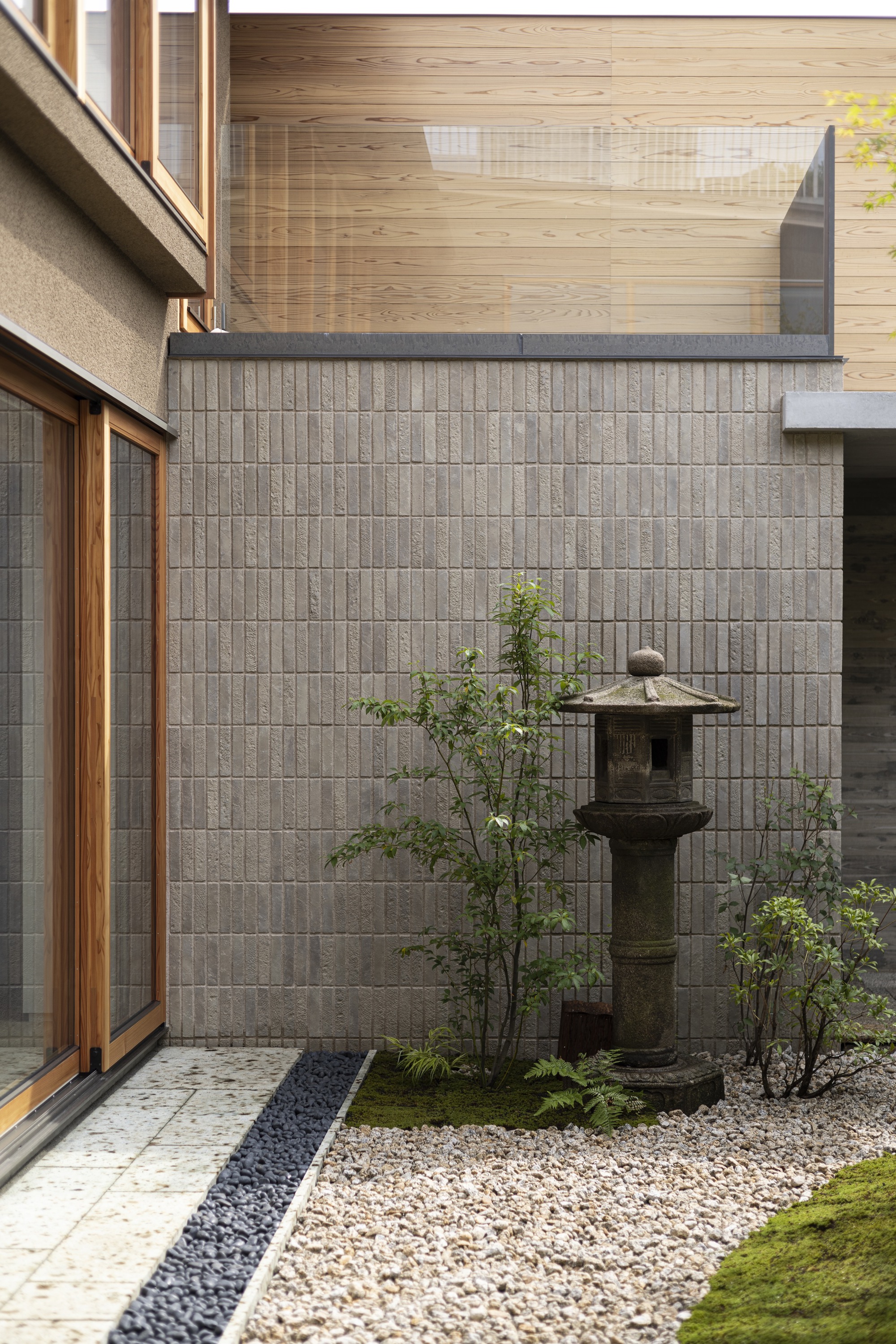 山上的住宅丨日本丨New Material Research Laboratory-30