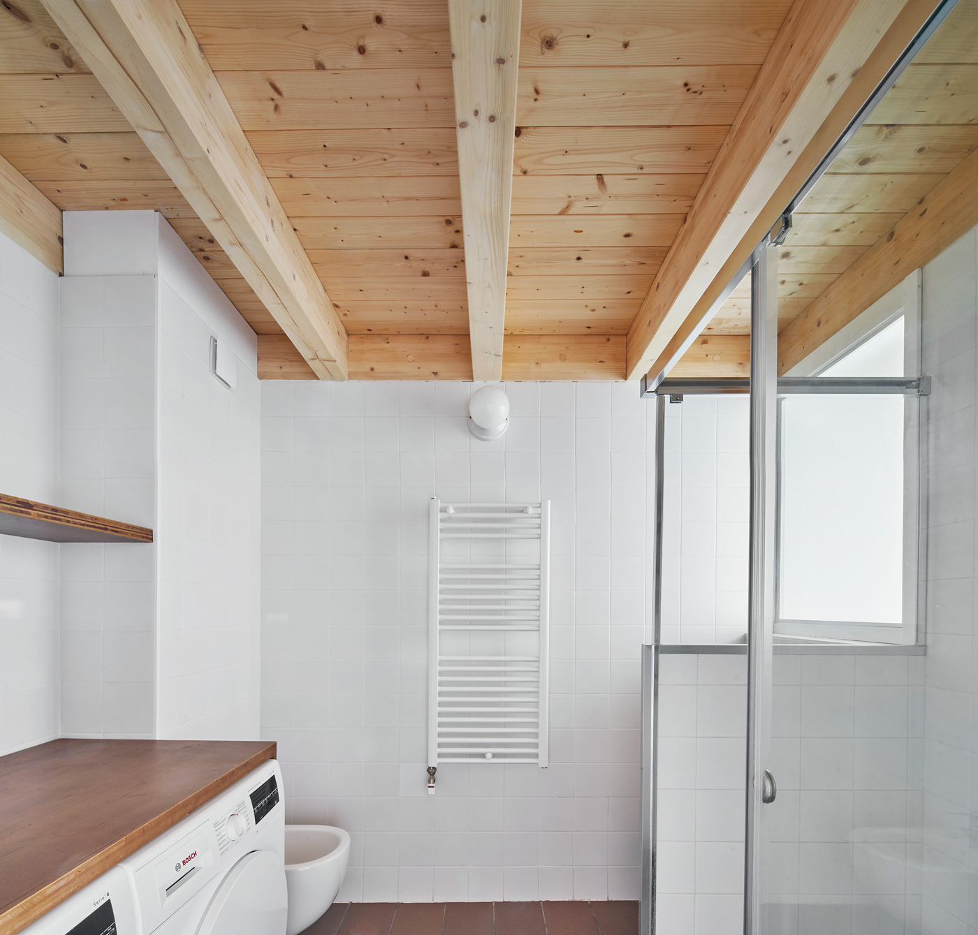 82SAN 分隔墙之间房屋的修复与扩建丨西班牙丨Vallribera Arquitectes-27