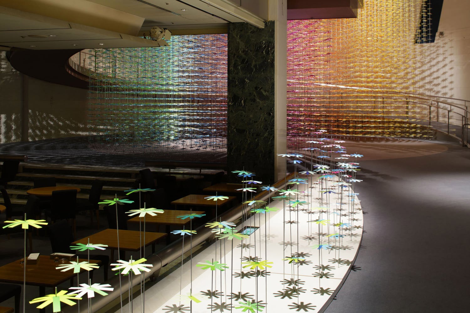 NSK 百年庆“混色”装置 / Emmanuelle Moureaux-14