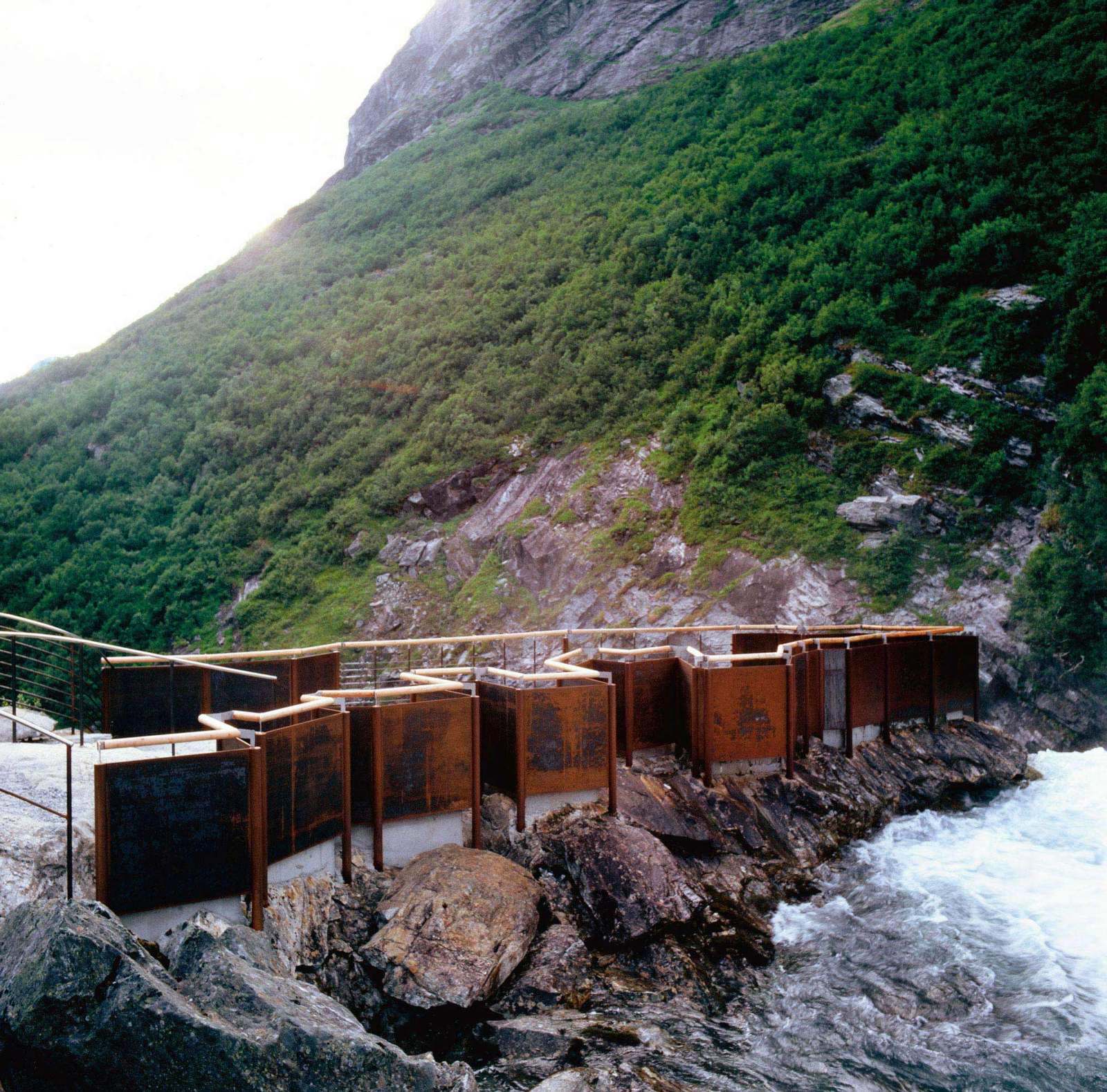 崖边观景平台创新设计-6