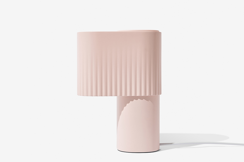 戏剧帷幕灵感灯具——Gantri Encore Table Lamp-5