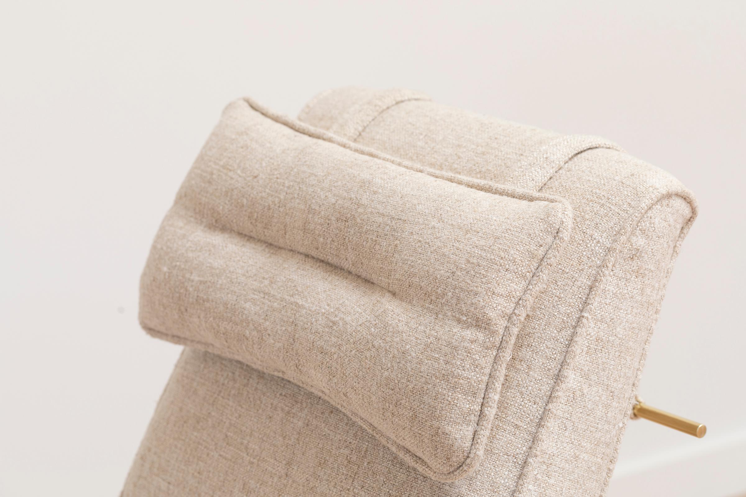 Earl Walnut, Ivory Textured Linen Moresby Rocking Chair For Sale at 1stDibs | ivory rocking chair, walnut rocking chair, earl ivory-8