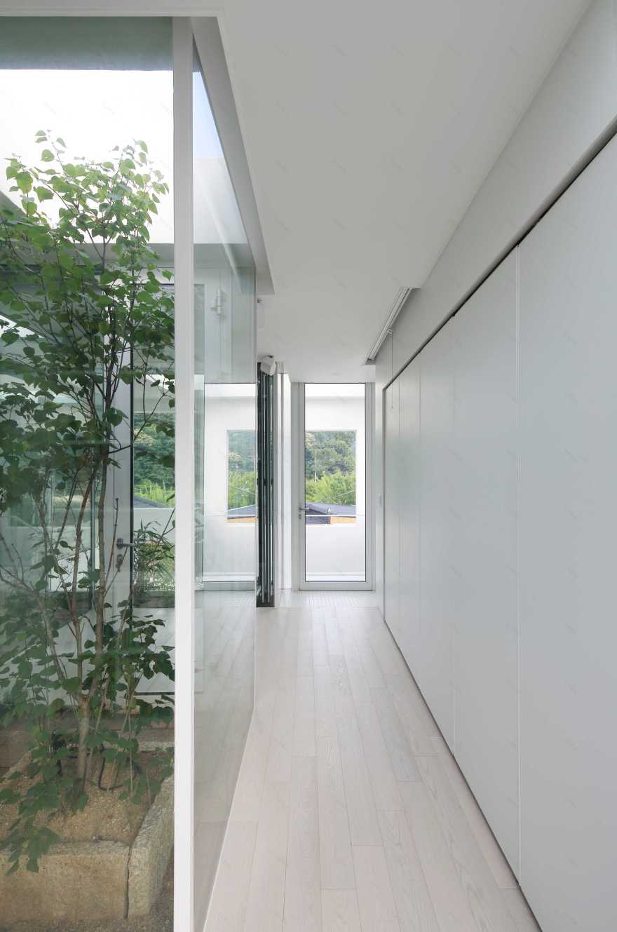 9x9 experimental house-41