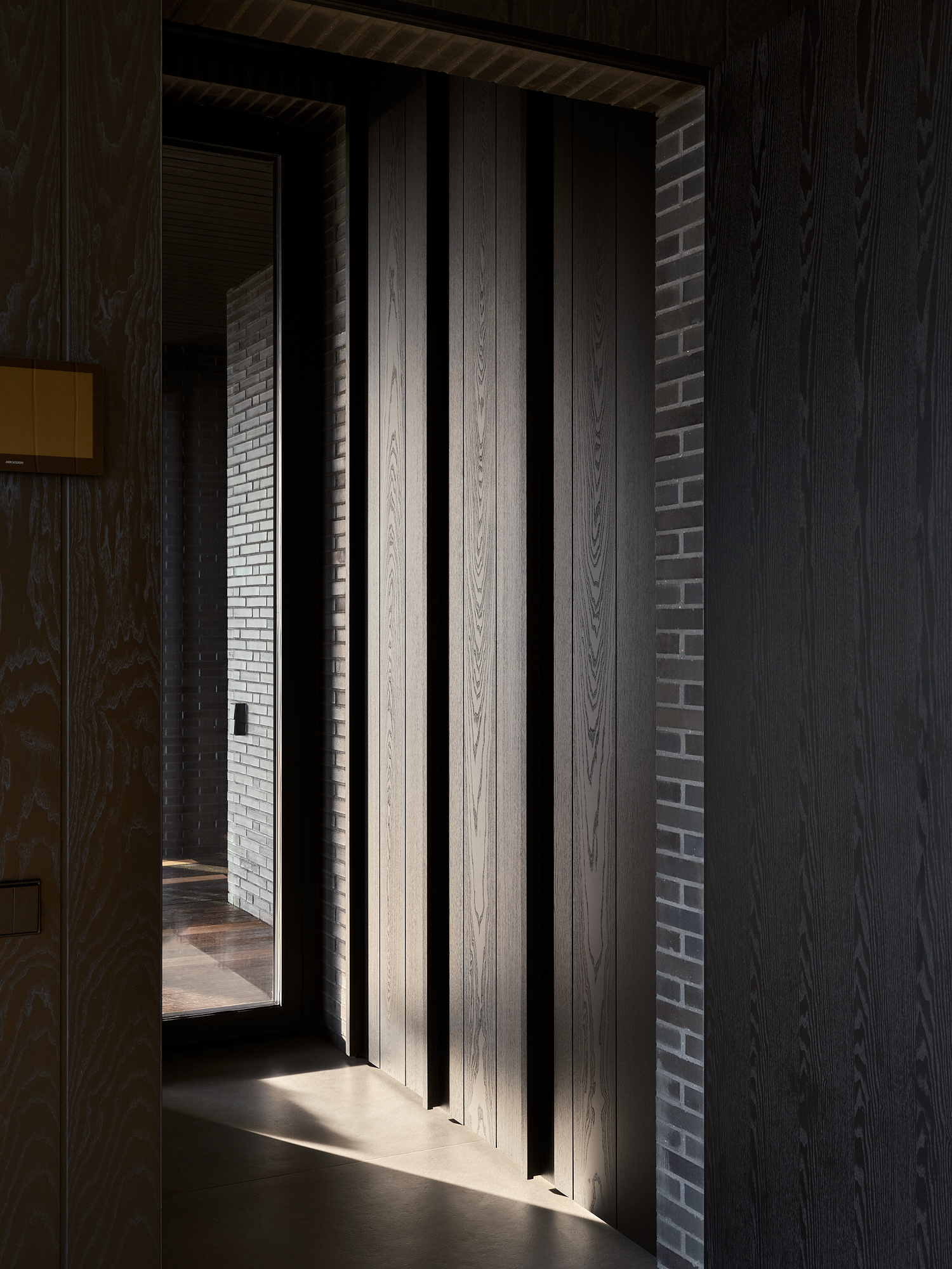 ДОМ НА КРАЮ ЛЕСА（森林边缘的房子）-22