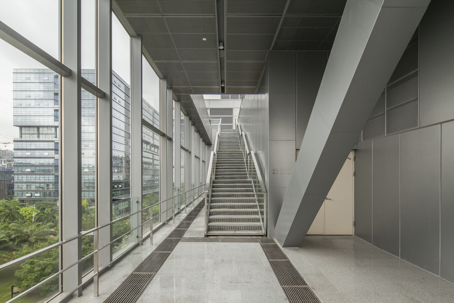 深圳龙岗创新总部大楼-54