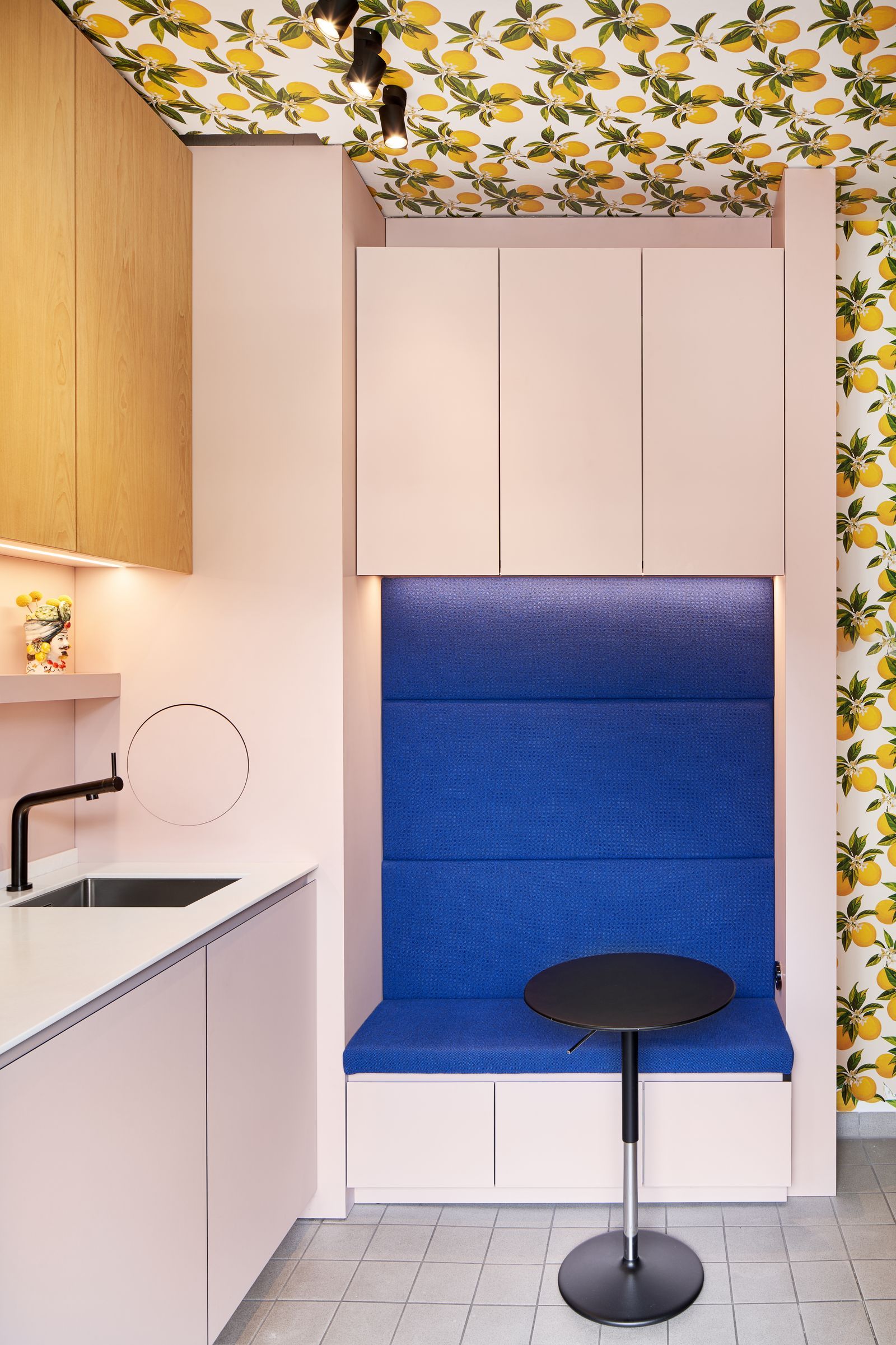 Studio  Komo创始人的意大利风情小厨房丨德国斯图加特丨Studio Komo-5