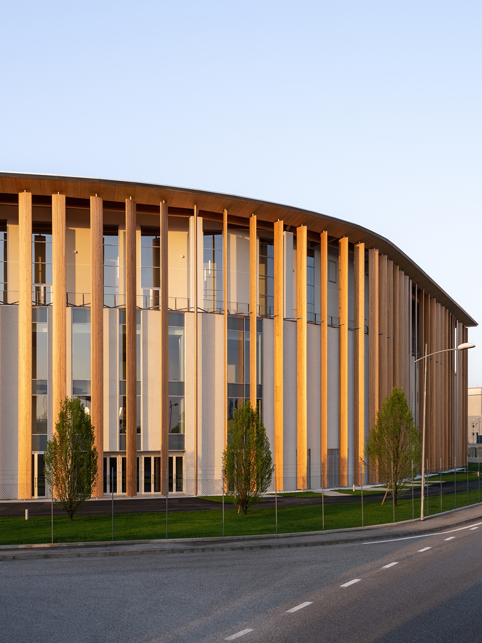 帕多瓦会展中心 | 隈研吾诠释意大利柱廊之美-16