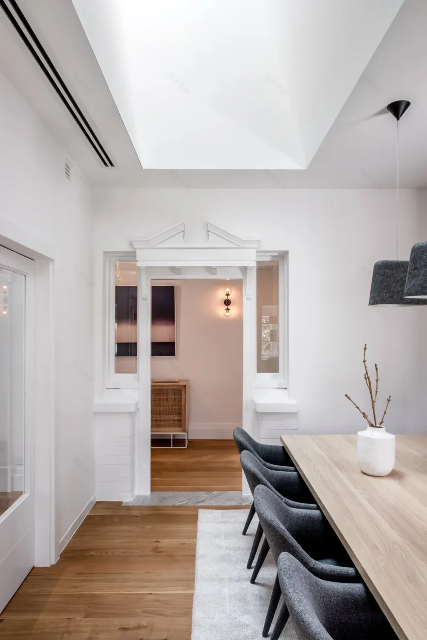 露台;露台餐厅(具体需结合语境,这里单纯the Terrace可直译为露台 ,若有特定场景比如在酒店相关语境常指露台餐厅 )丨Shaun Lockyer Architects-25