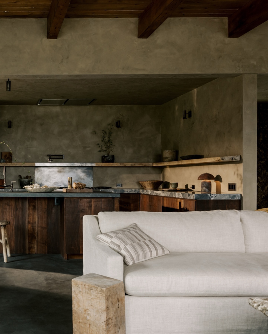 侘寂之墅（Egg House）丨美国纽约丨艺术家夫妇Chad Hagerman和Allison Ochmanek-16