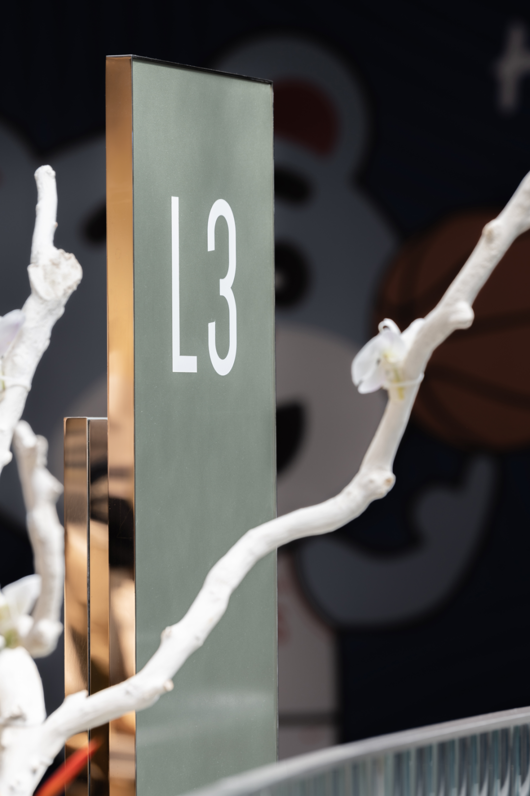 上海徐汇万科广场 | 城市地毯 自然来野丨中国上海丨上海柏熙标识有限公司-53