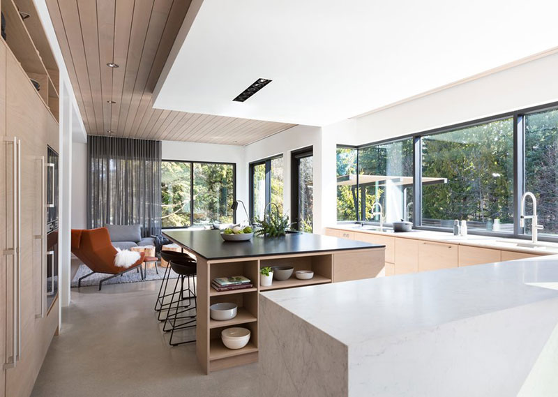 加拿大滑雪胜地现代玻璃屋-6