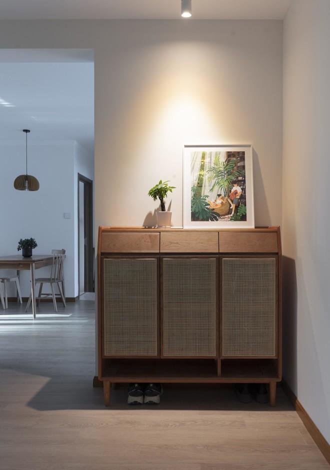 原木++奶白,温馨治愈的宜居之家-3