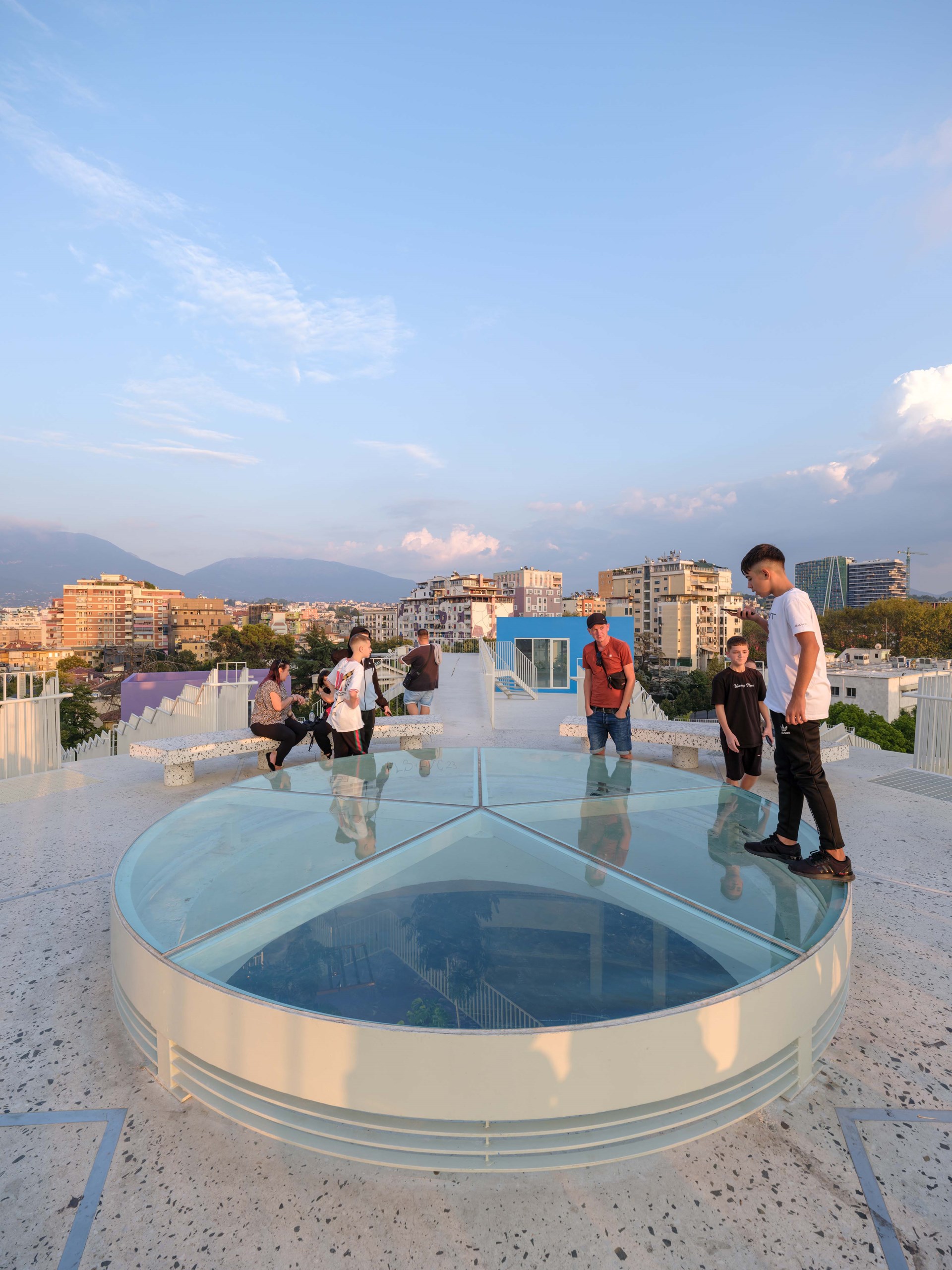 阿尔巴尼亚地拉那金字塔改造项目丨MVRDV-25