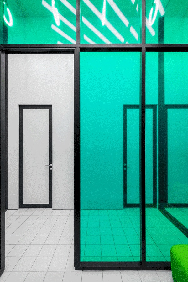 Nizhny Novgorod机场候机室,俄罗斯 / Nefa Architects-52